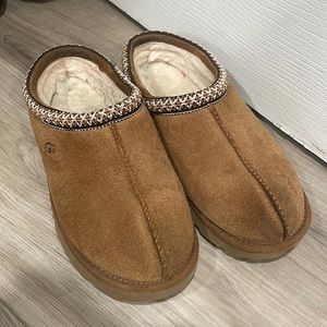 Ugg slippers
